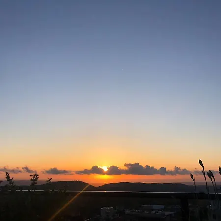 By Lion بيت ضيافة 3*