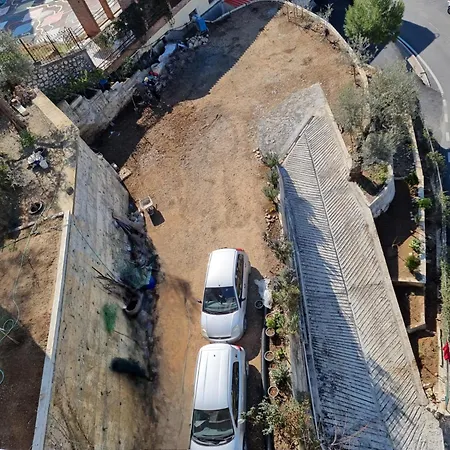 By Lion بيت ضيافة