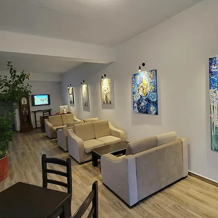 By Lion Guest house Kruje